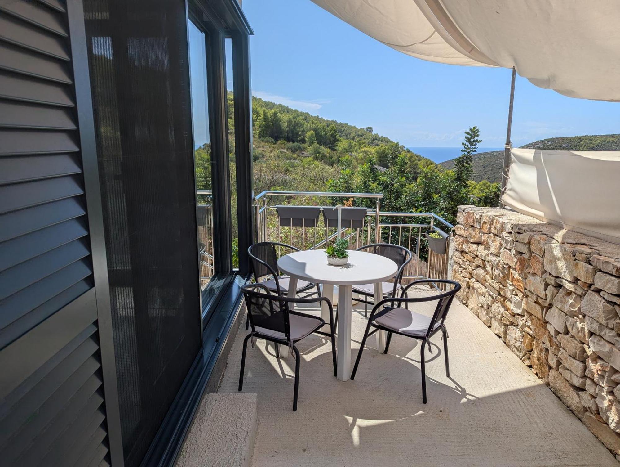 Rural House Pikola With Sea View On Vis Island Villa Komiža Exteriör bild