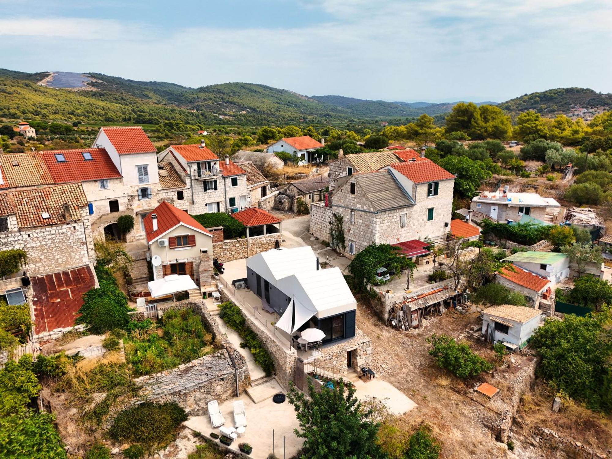 Rural House Pikola With Sea View On Vis Island Villa Komiža Exteriör bild